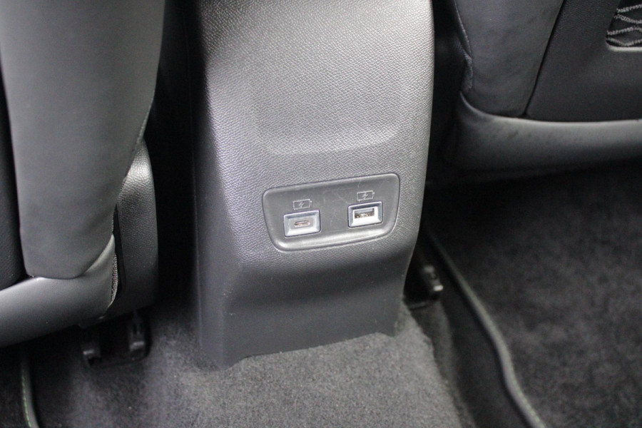 Peugeot 208 1.2 Hybrid 145PK AUTOMAAT GT | CAMERA VOOR + ACHTER | NAVIGATIE | DRAADLOZE APPLE CARPLAY/ANDROID AUTO | FULL LED KOPLAMPEN | LICHTMETALEN VELGEN 17" | DODEHOEK DETECTIE | DRAADLOZE TELEFOONLADER | KEYLESS ENTRY/START | DAB+ RADIO | ADAPTIVE CRUISE CONTROL | CLIMATE CONTROL |