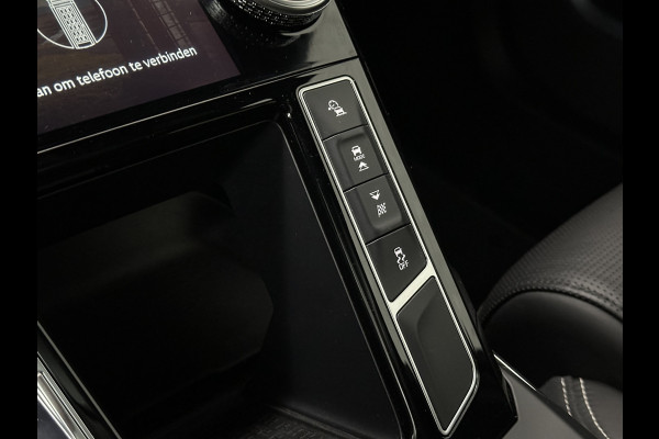 Jaguar I-PACE EV400 HSE 90 kWh | 97,5% SOH | Stoelventilatie | 360 Camera | ACC | Panorama | Meridian-Sound | Stoelverwarming V+A | Memory | Leder | Stuurverwarming | Full-LED | Sfeerverlichting | Keyless-Entry | Carplay | Origineel NL |