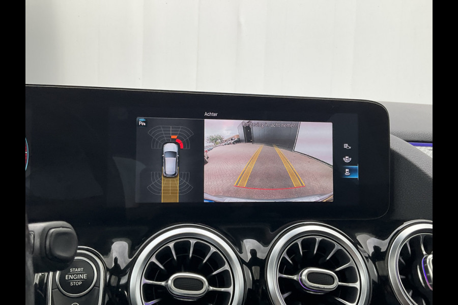 Mercedes-Benz GLA 200 D Solution AMG Memory Pano.dak Stoelverw. Business Orig.NL Dealer-Onderhouden!