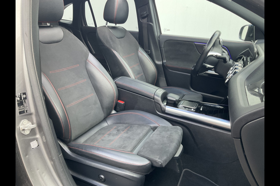 Mercedes-Benz GLA 200 D Solution AMG Memory Pano.dak Stoelverw. Business Orig.NL Dealer-Onderhouden!
