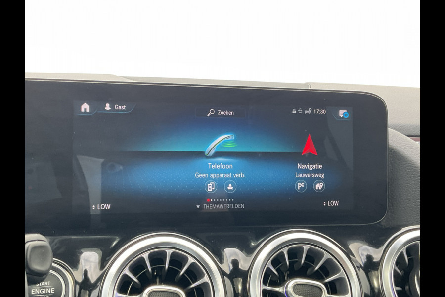Mercedes-Benz GLA 200 D Solution AMG Memory Pano.dak Stoelverw. Business Orig.NL Dealer-Onderhouden!