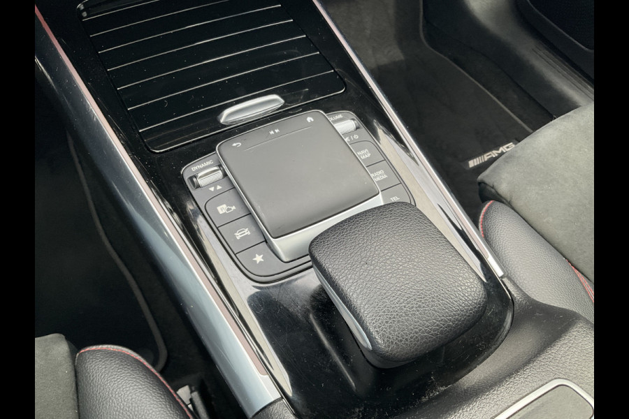 Mercedes-Benz GLA 200 D Solution AMG Memory Pano.dak Stoelverw. Business Orig.NL Dealer-Onderhouden!