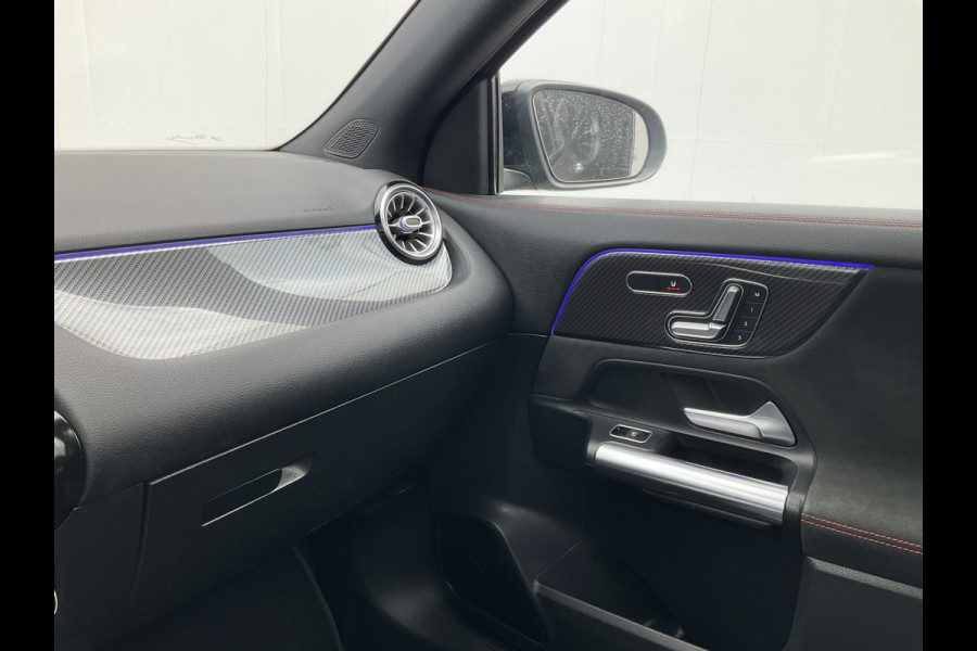 Mercedes-Benz GLA 200 D Solution AMG Memory Pano.dak Stoelverw. Business Orig.NL Dealer-Onderhouden!
