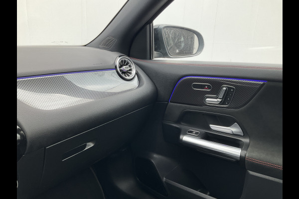 Mercedes-Benz GLA 200 D Solution AMG Memory Pano.dak Stoelverw. Business Orig.NL Dealer-Onderhouden!