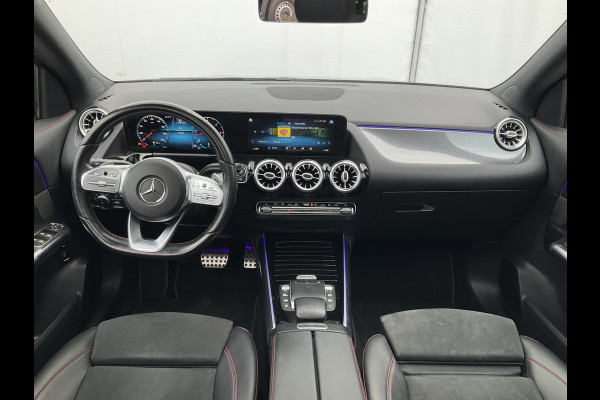 Mercedes-Benz GLA 200 D Solution AMG Memory Pano.dak Stoelverw. Business Orig.NL Dealer-Onderhouden!