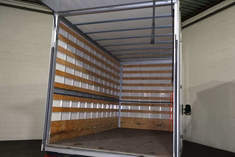 Iveco Daily 40C16 3.0 Hi-matic Bakwagen met Laadklep 1000kg