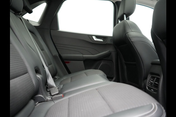 Ford Kuga 2.5 Titanium X PHEV 225pk Dealer O.H. | Panodak | Adaptive Cruise | 360 Camera | Blis | Bang & Olufsen | Head Up | Sportstoelen Verwarmd | Pilot Assist | Keyless | Apple Carplay | Navigatie | Virtual | DAB | Plug In Hybrid |