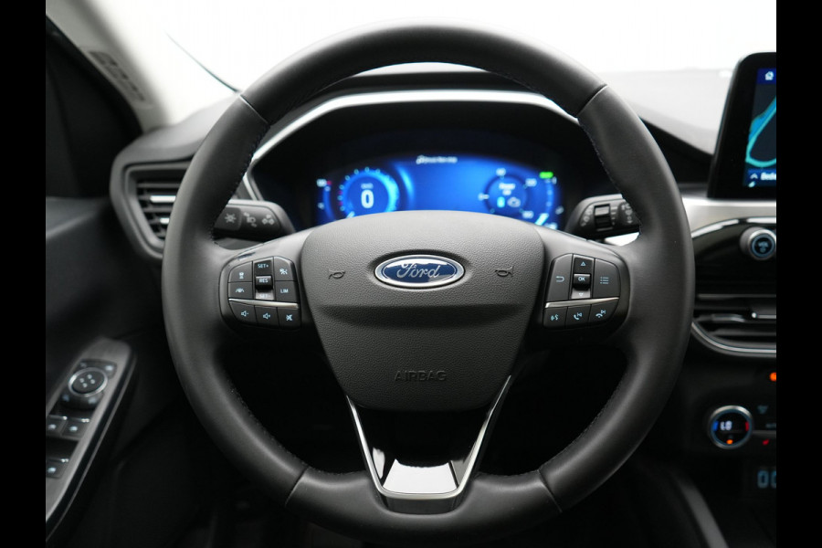 Ford Kuga 2.5 Titanium X PHEV 225pk Dealer O.H. | Panodak | Adaptive Cruise | 360 Camera | Blis | Bang & Olufsen | Head Up | Sportstoelen Verwarmd | Pilot Assist | Keyless | Apple Carplay | Navigatie | Virtual | DAB | Plug In Hybrid |