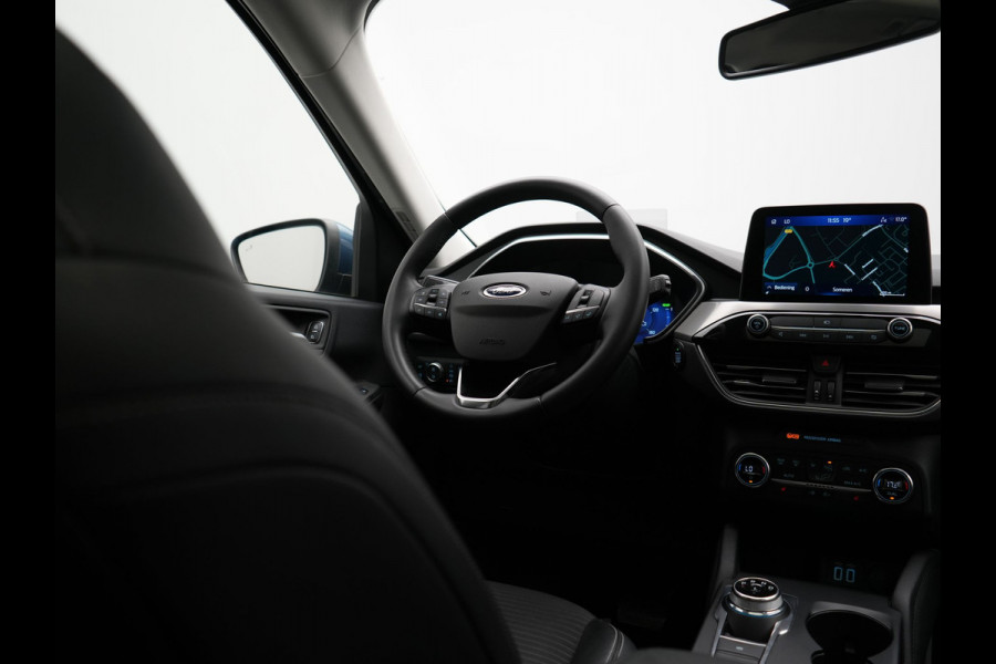 Ford Kuga 2.5 Titanium X PHEV 225pk Dealer O.H. | Panodak | Adaptive Cruise | 360 Camera | Blis | Bang & Olufsen | Head Up | Sportstoelen Verwarmd | Pilot Assist | Keyless | Apple Carplay | Navigatie | Virtual | DAB | Plug In Hybrid |