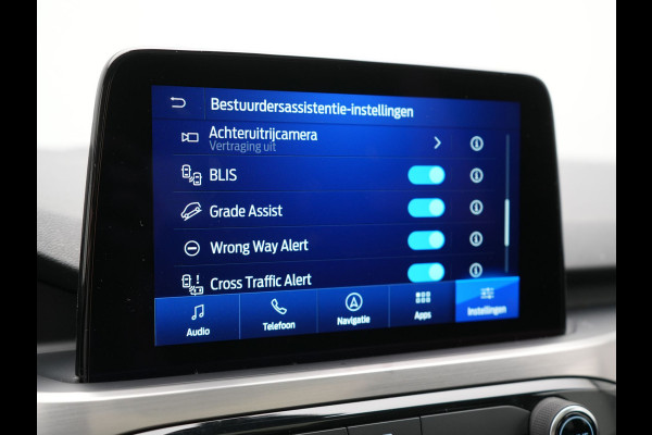 Ford Kuga 2.5 Titanium X PHEV 225pk Dealer O.H. | Panodak | Adaptive Cruise | 360 Camera | Blis | Bang & Olufsen | Head Up | Sportstoelen Verwarmd | Pilot Assist | Keyless | Apple Carplay | Navigatie | Virtual | DAB | Plug In Hybrid |