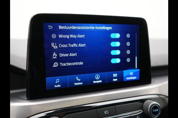 Ford Kuga 2.5 Titanium X PHEV 225pk Dealer O.H. | Panodak | Adaptive Cruise | 360 Camera | Blis | Bang & Olufsen | Head Up | Sportstoelen Verwarmd | Pilot Assist | Keyless | Apple Carplay | Navigatie | Virtual | DAB | Plug In Hybrid |