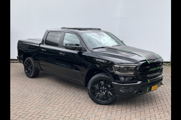 Dodge Ram 1500 5.7 V8 4x4 Crew Cab Limited Laramie Trekhaak Pano Harman/Kardon Leer Treeplanken BOMVOL!