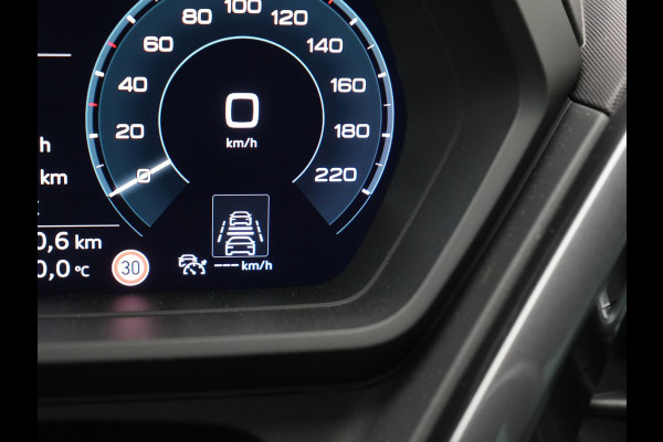 Audi Q4 e-tron 50 Quattro Edition One 2x S Line 77 kWh 300pk Dealer O.H. | Panodak | Head Up | Adaptive Cruise | Matrix LED | Camera | Lederen Sportstoelen Memory & Verwarmd | Keyless | Apple Carplay | Blis | DAB | 21"L.M |