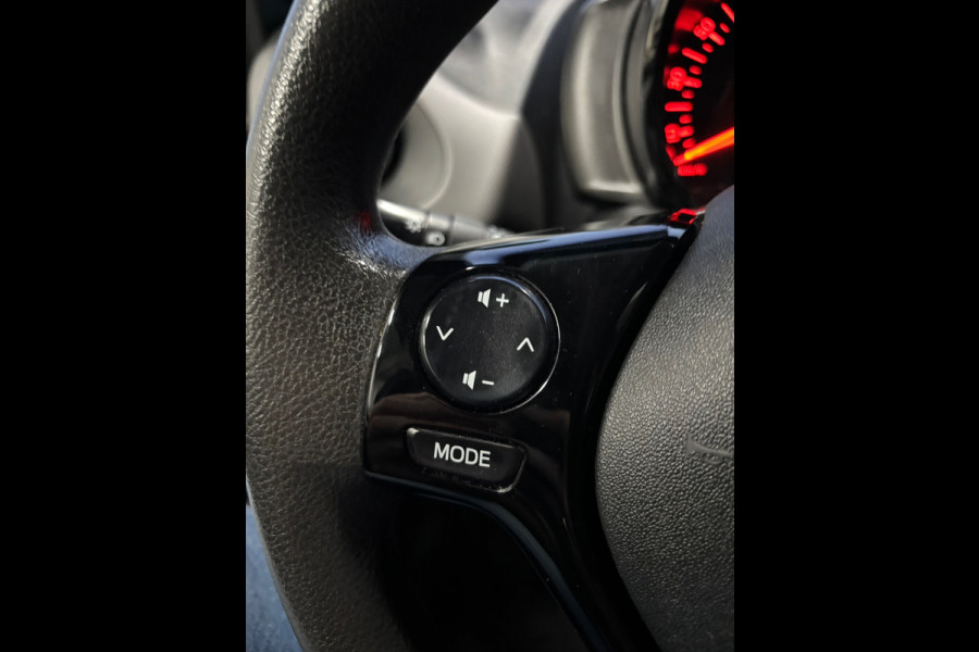 Peugeot 108 1.0 e-VTi Active Airco | 5 drs | Elkr. pakket