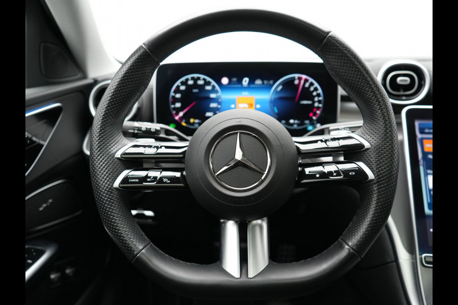 Mercedes-Benz C-Klasse Estate 300 e 4MATIC AMG Line PHEV 313pk Dealer O.H. | Trekhaak Af Fabriek | Panodak | 360 Camera | Head Up | Adaptive Cruise | Digital Light | Alcantara Sportstoelen Memory & Verwarmd | Sfeerverlichting | Apple Carplay | Blis | DAB | Plug In Hybrid |