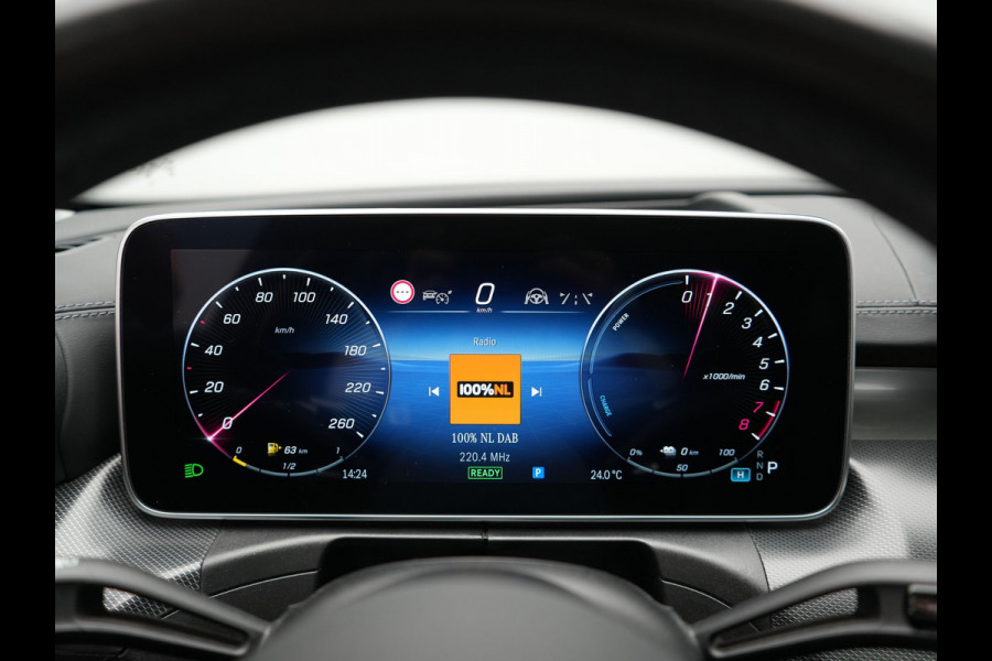 Mercedes-Benz C-Klasse Estate 300 e 4MATIC AMG Line PHEV 313pk Dealer O.H. | Trekhaak Af Fabriek | Panodak | 360 Camera | Head Up | Adaptive Cruise | Digital Light | Alcantara Sportstoelen Memory & Verwarmd | Sfeerverlichting | Apple Carplay | Blis | DAB | Plug In Hybrid |