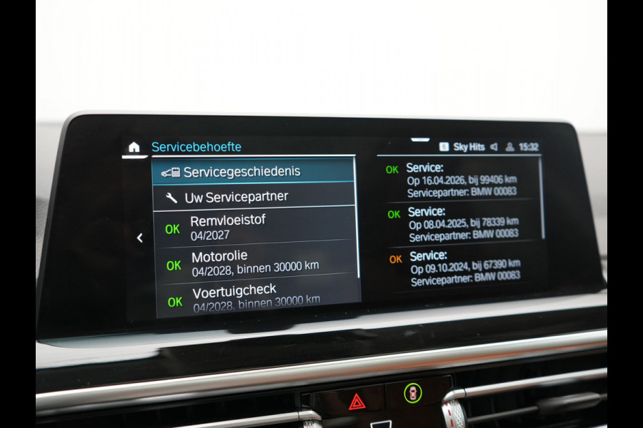 BMW X3 xDrive30e High Executive FACELIFT PHEV 293pk Dealer O.H. | Panodak | Camera | Lederen Sportstoelen Verwarmd | Apple Carplay | Park Assist | Navigatie | DAB | Cruise Control | 19"L.M | Plug In Hybrid |