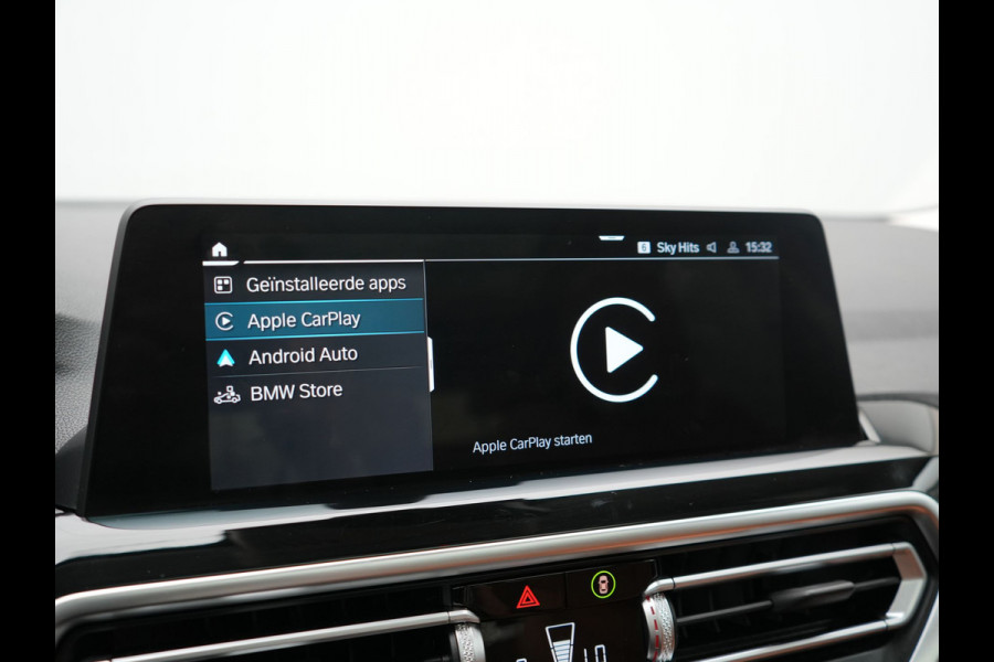 BMW X3 xDrive30e High Executive FACELIFT PHEV 293pk Dealer O.H. | Panodak | Camera | Lederen Sportstoelen Verwarmd | Apple Carplay | Park Assist | Navigatie | DAB | Cruise Control | 19"L.M | Plug In Hybrid |