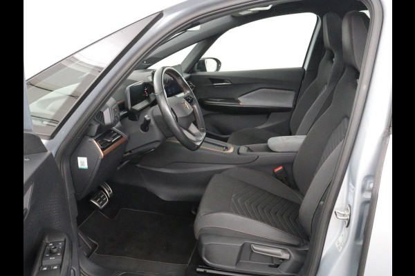CUPRA Born Business 62 kWh | SOH 91.0% | Panoramadak | Adaptive cruise | Camera | Park assist | Stuur/stoel verwarming | Sfeerverlichting | Full LED |