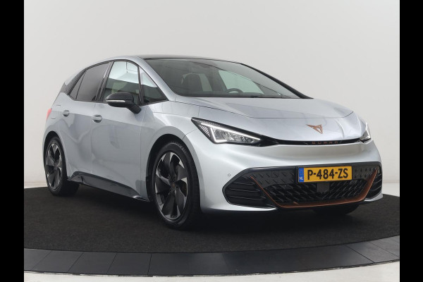 CUPRA Born Business 62 kWh | SOH 91.0% | Panoramadak | Adaptive cruise | Camera | Park assist | Stuur/stoel verwarming | Sfeerverlichting | Full LED |