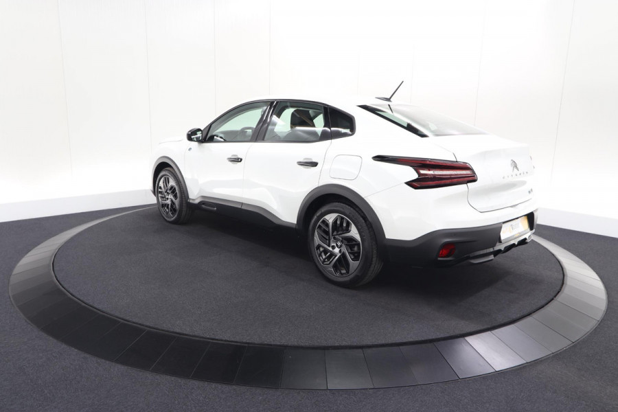 Citroën Ë-C4 X You 50 kWh | SOH 97,1% | 3 FASE Laadfunctie | Camera | Apple Carplay