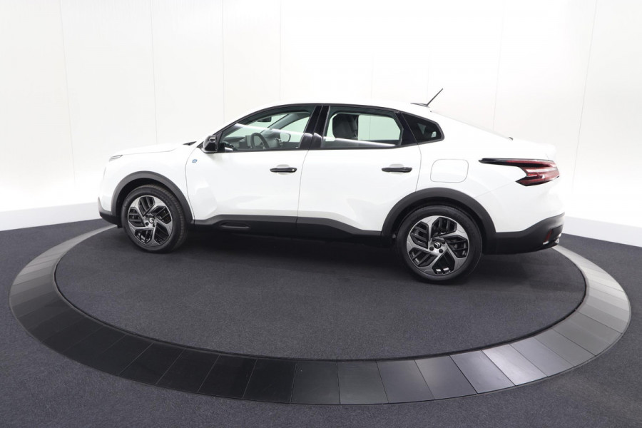 Citroën Ë-C4 X You 50 kWh | SOH 97,1% | 3 FASE Laadfunctie | Camera | Apple Carplay