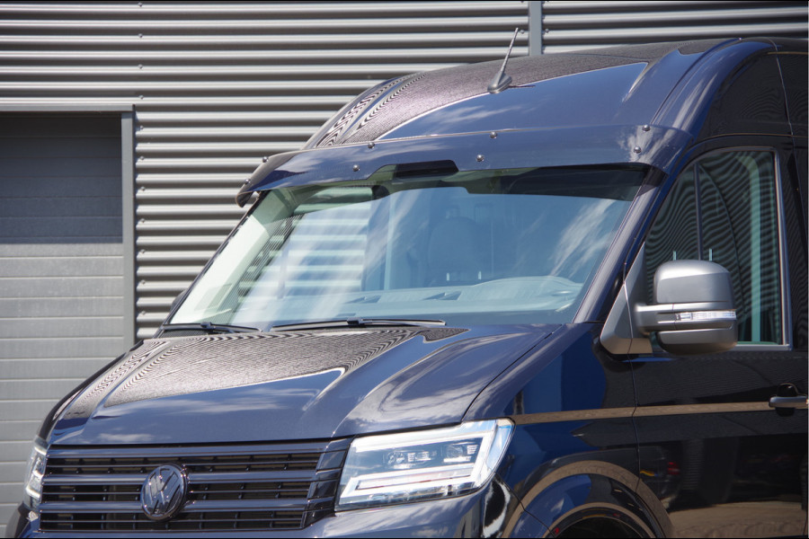 Volkswagen Crafter 35 2.0 TDI L3H3(L2H2) BLACK EDITION! AUT. LED, TREKHAAK, BETIMMERING, STOELVERWARMING, GEVEERDE ERGO COMFORT STOEL, CAMERA, NAVI