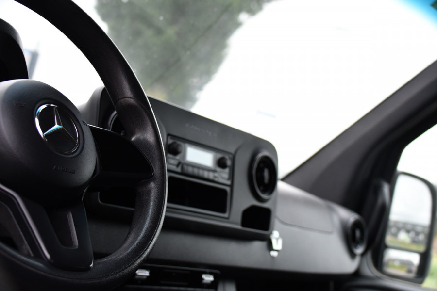 Mercedes-Benz Sprinter 319 V6 3.0 CDI L2H1 DC 4x4 PB Edtion Cruise, Carplay, 4Matic, 10,5'' Mbux, Automaat, Airco, Uniek!