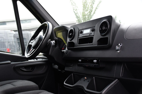 Mercedes-Benz Sprinter 319 V6 3.0 CDI L2H1 DC 4x4 PB Edtion Cruise, Carplay, 4Matic, 10,5'' Mbux, Automaat, Airco, Uniek!