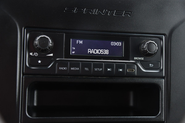 Mercedes-Benz Sprinter 319 V6 3.0 CDI L2H1 DC 4x4 PB Edtion Cruise, Carplay, 4Matic, 10,5'' Mbux, Automaat, Airco, Uniek!