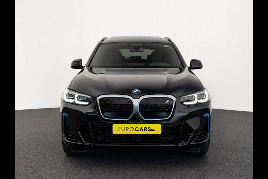 BMW iX3 High Executive M Sport 80 kWh Panoramadak Driving Adaptive Cryuise Control Leder Assistant Professional Camera Adaptief LED Shadow Line Stoelverwarming