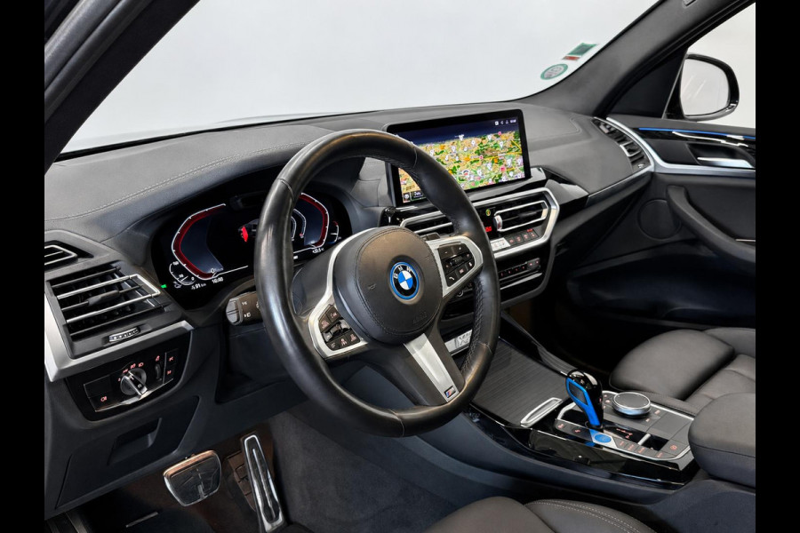 BMW iX3 High Executive M Sport 80 kWh Panoramadak Driving Adaptive Cryuise Control Leder Assistant Professional Camera Adaptief LED Shadow Line Stoelverwarming