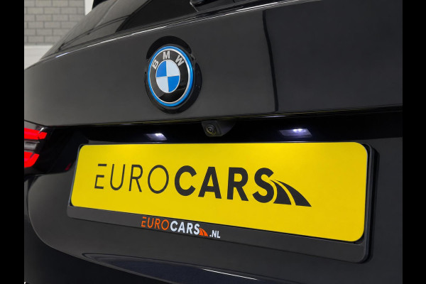 BMW iX3 High Executive M Sport 80 kWh Panoramadak Driving Adaptive Cryuise Control Leder Assistant Professional Camera Adaptief LED Shadow Line Stoelverwarming