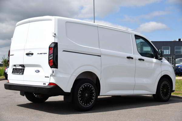 Ford Transit Custom 300 2.0 TDCI L1H1 AWD PB Edition Camera, Adaptieve Cruise, Carplay, 4x4, Virtual, 136pk, Automaat, LED, Multimedia, Sensoren, Uniek!