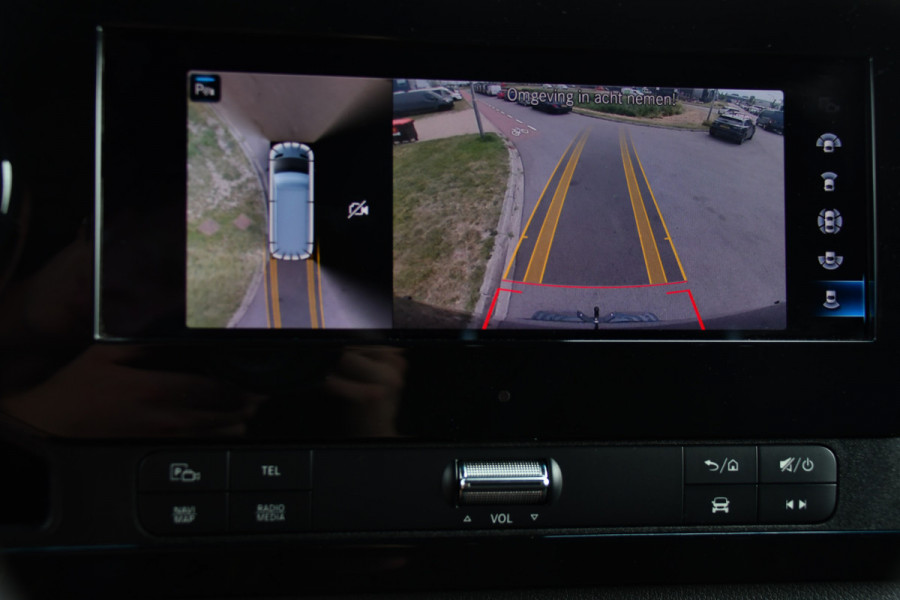 Mercedes-Benz Sprinter 314 2.2 CDI L2H2 Black Edition Full Options! Adaptieve Cruise, Camera, LED, Memory, Standkachel, Stoelverwarming, Trekhaak, Voorruit verwarming, Carplay, 10,5'' Mbux, Uniek!