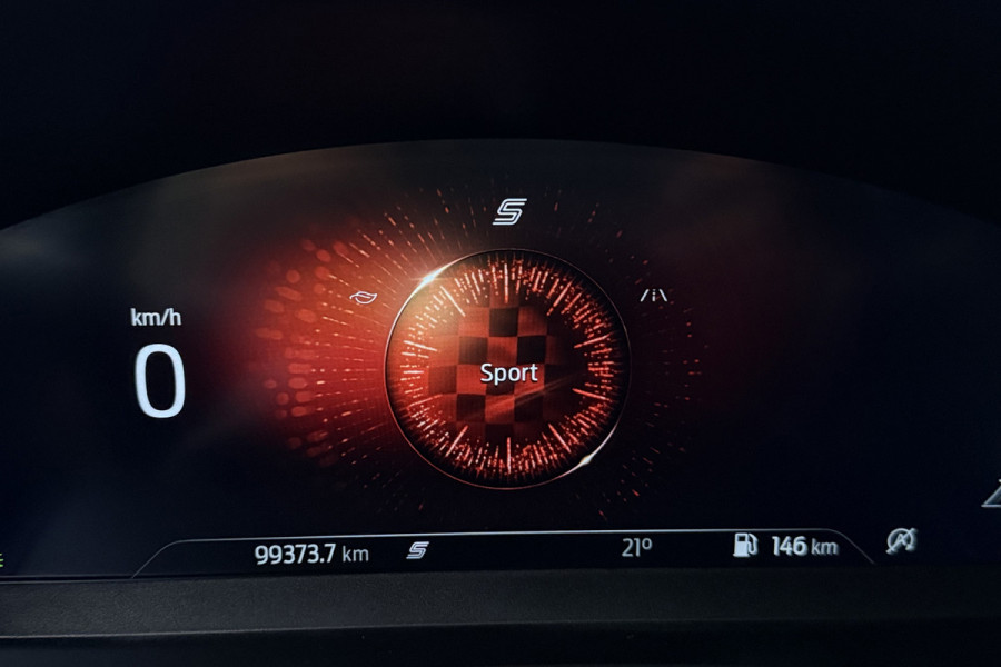 Ford FOCUS Wagon 1.0 EcoBoost Hybrid Titanium X Business (STUUR-/STOELVERWARMING, TREKHAAK, CAMERA, NAVI, DIGITALE COCKPIT)