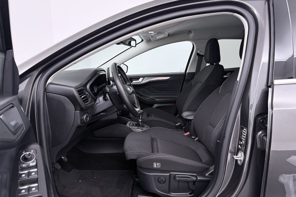 Ford FOCUS Wagon 1.0 EcoBoost Hybrid Titanium X Business (STUUR-/STOELVERWARMING, TREKHAAK, CAMERA, NAVI, DIGITALE COCKPIT)