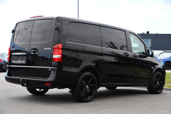 Mercedes-Benz Vito 119 CDI L2 Black Edition Camera, Cruise, LED, 190pk, Automaat, Leder, Trekhaak, Multimedia, Stoelverwarming, Uniek!