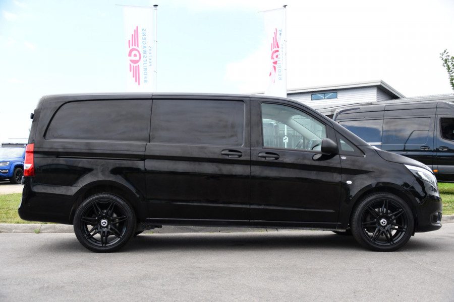 Mercedes-Benz Vito 119 CDI L2 Black Edition Camera, Cruise, LED, 190pk, Automaat, Leder, Trekhaak, Multimedia, Stoelverwarming, Uniek!