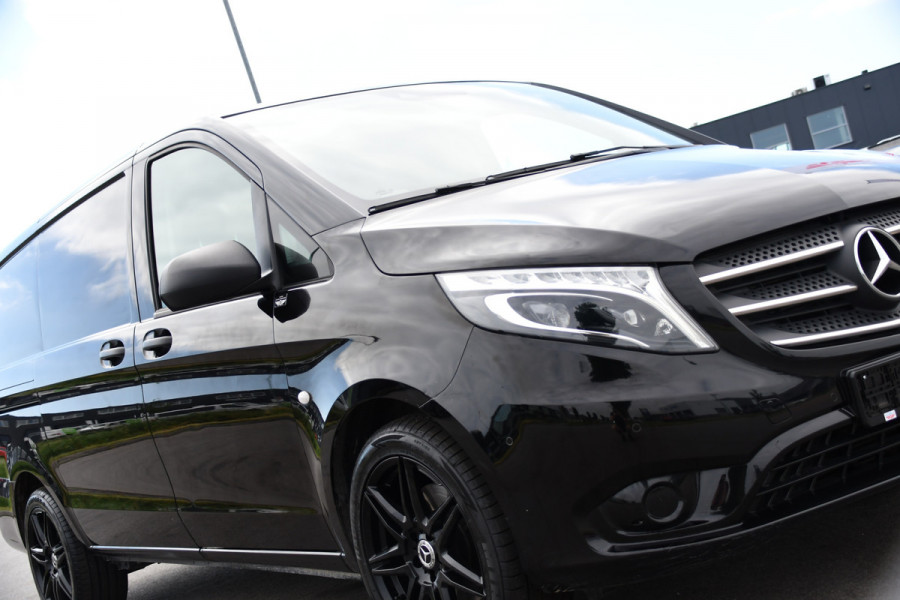 Mercedes-Benz Vito 119 CDI L2 Black Edition Camera, Cruise, LED, 190pk, Automaat, Leder, Trekhaak, Multimedia, Stoelverwarming, Uniek!