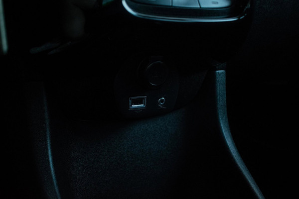 Citroën C1 1.0 VTi JCC+ Collectors Edition [ UNIEK Carplay Camera Nieuwstaat Climate Control Extra Getint Glas ]