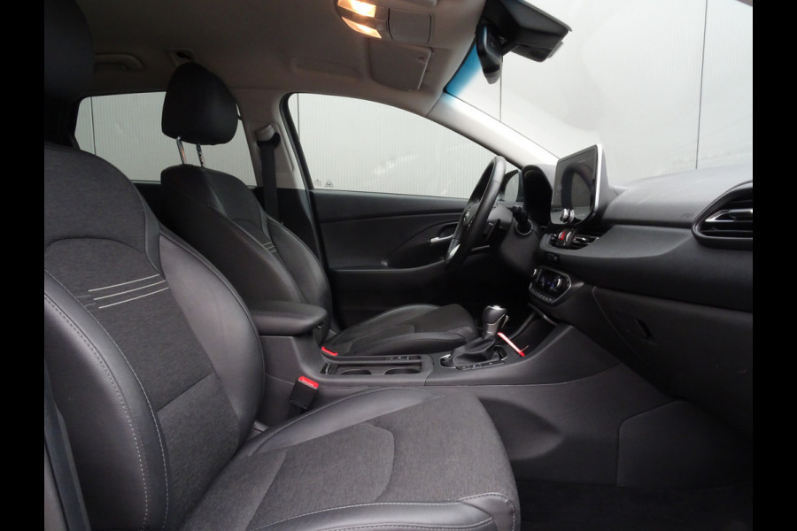 Hyundai i30 Wagon 1.5 T-GDi MHEV Premium * 161 PK * LUXE UITV. !!