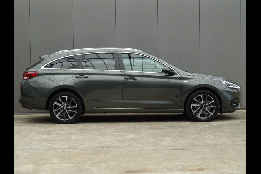Hyundai i30 Wagon 1.5 T-GDi MHEV Premium * 161 PK * LUXE UITV. !!