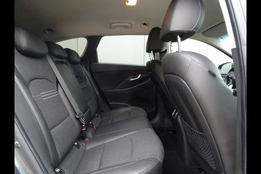 Hyundai i30 Wagon 1.5 T-GDi MHEV Premium * 161 PK * LUXE UITV. !!