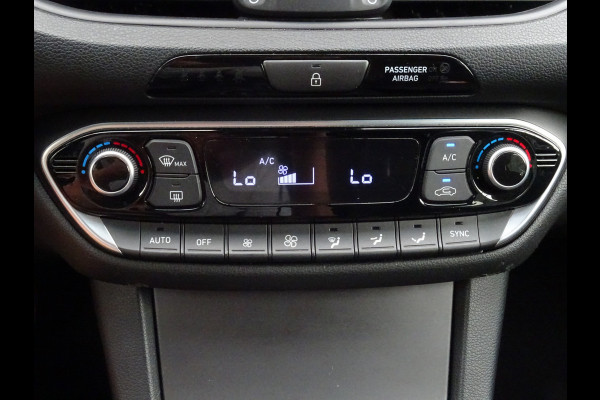 Hyundai i30 Wagon 1.5 T-GDi MHEV Premium * 161 PK * LUXE UITV. !!