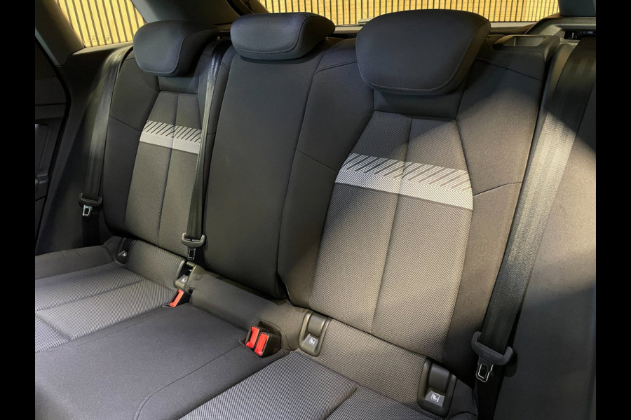 Audi Q4 e-tron 40 Advanced Edition 77 kWh|90% SOH|ELEK.TREKHAAK|ACC|CARPLAY|CAMERA|STOELVERW.|NAVI|NAP|NL-AUTO|INCL. BTW|1e EIG|