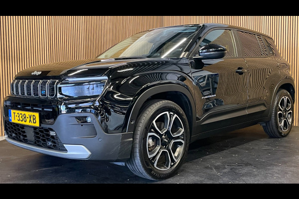 Jeep Avenger 54 kWh|95% SOH|BLACK EDITION|ELEK.A-KLEP|ACC|CAMERA|CARPLAY|ANDROID AUTO|STOELVERW.|PDC V+A|LMV|NAP|NL-AUTO|INCL.BTW|