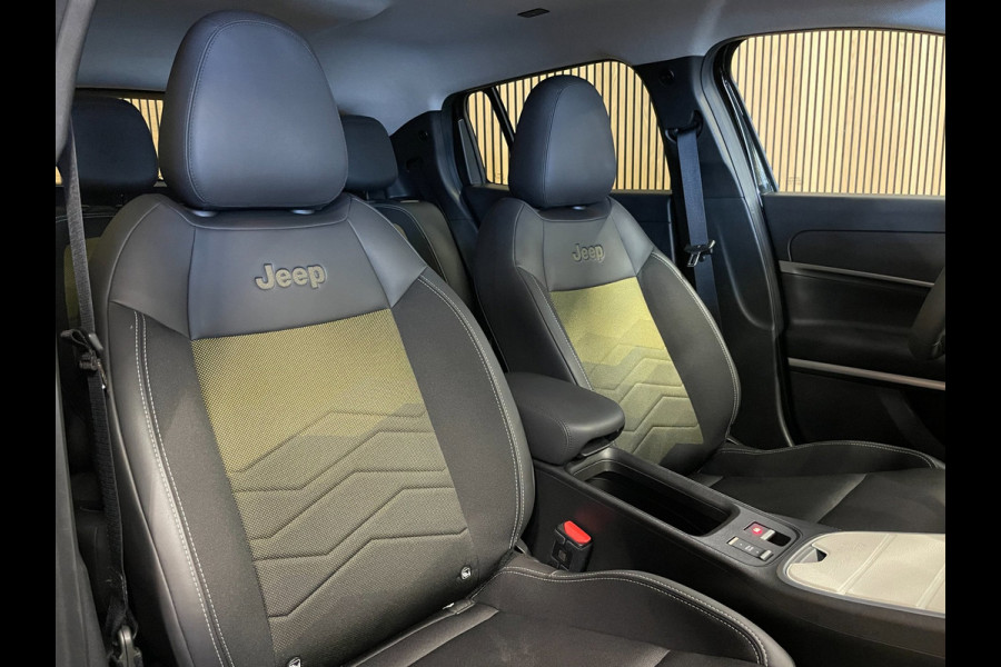 Jeep Avenger 54 kWh|95% SOH|BLACK EDITION|ELEK.A-KLEP|ACC|CAMERA|CARPLAY|ANDROID AUTO|STOELVERW.|PDC V+A|LMV|NAP|NL-AUTO|INCL.BTW|