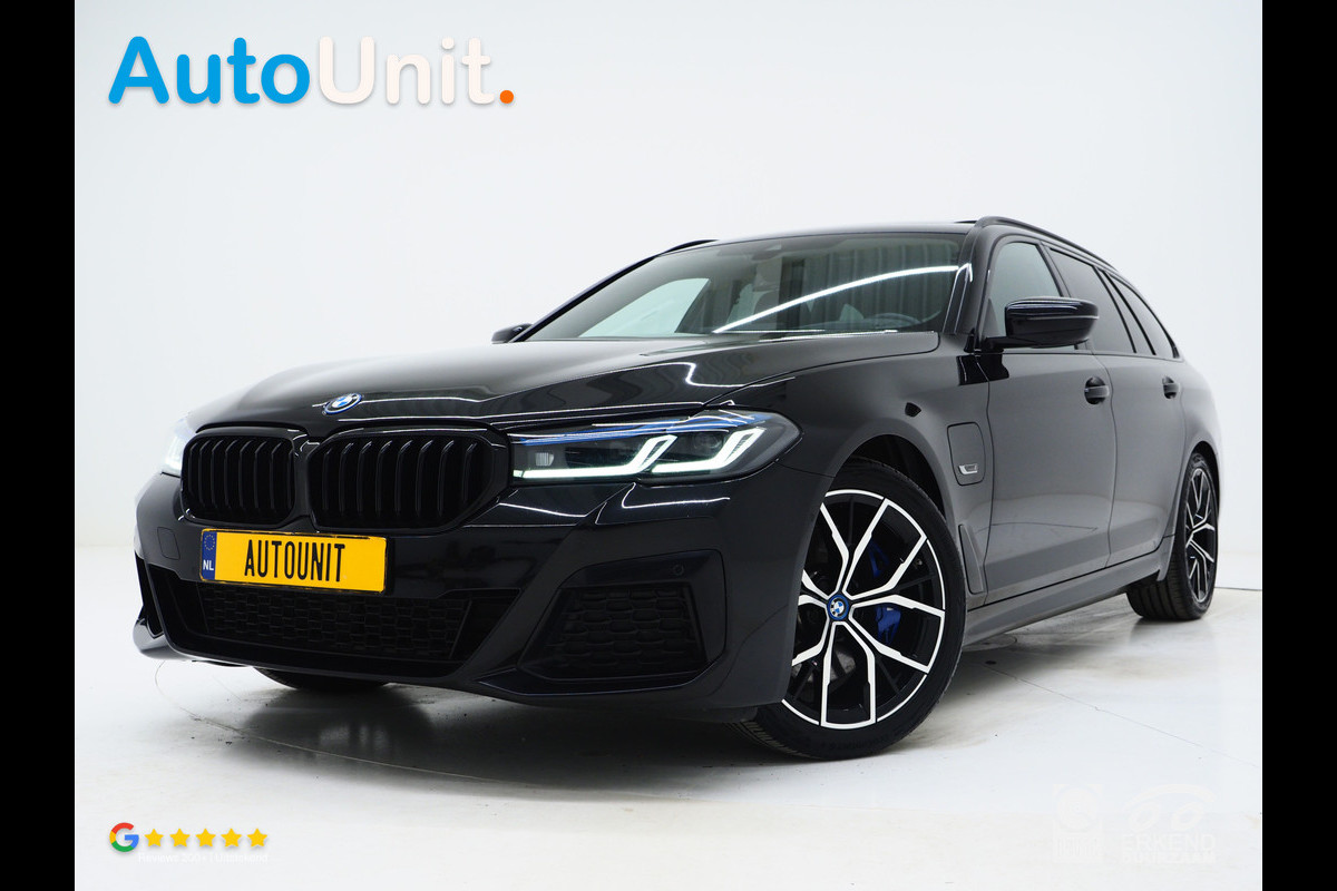 BMW 5 Serie Touring 530e M Sport Shadow Line | Panoramadak | Leder | LaserLED | HUD | Keyless | Sfeerlicht | Camera | Dodehoek