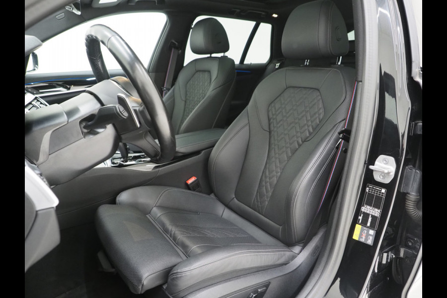 BMW 5 Serie Touring 530e M Sport Shadow Line | Panoramadak | Leder | LaserLED | HUD | Keyless | Sfeerlicht | Camera | Dodehoek